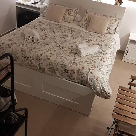 Il Cortiletto Apartment Bari Bagian luar foto