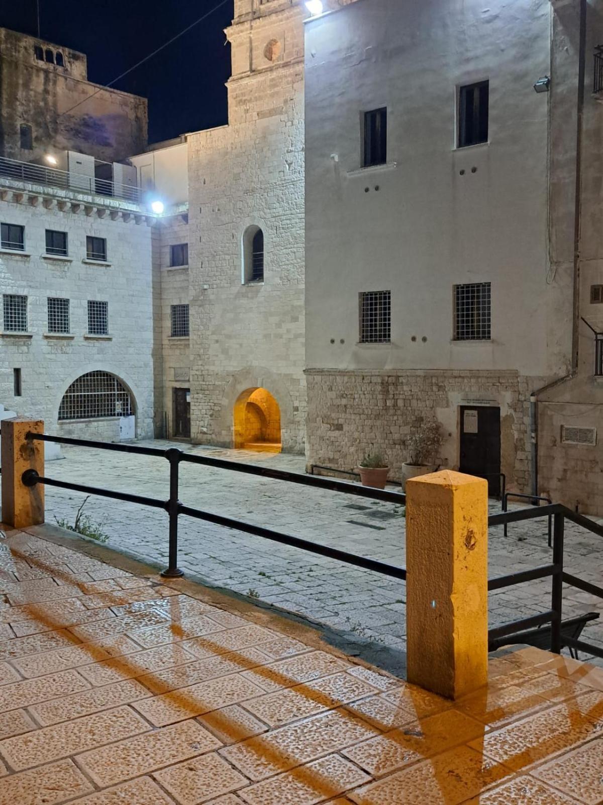 Il Cortiletto Apartment Bari Bagian luar foto